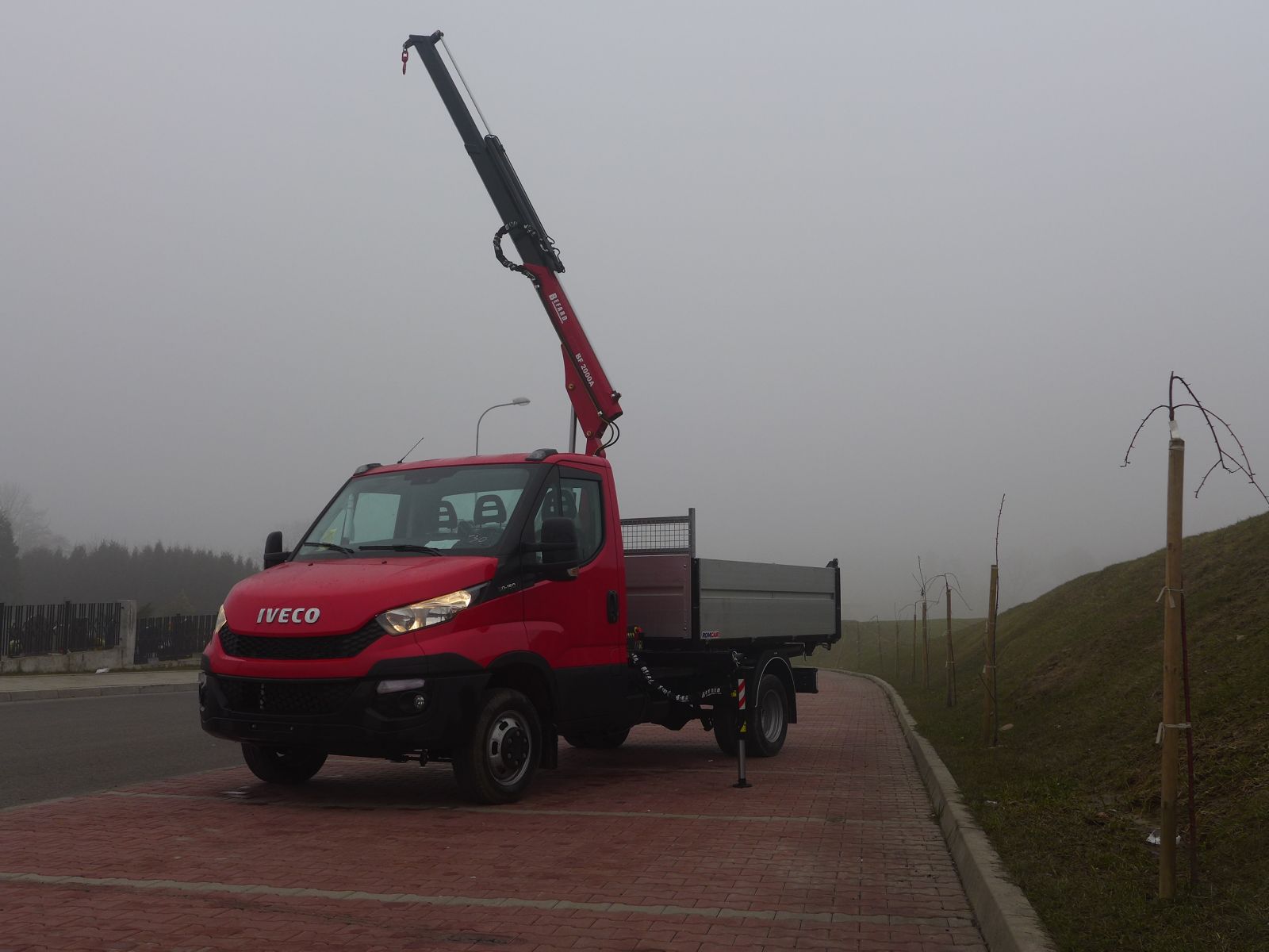 polski żuraw hds befard na iveco